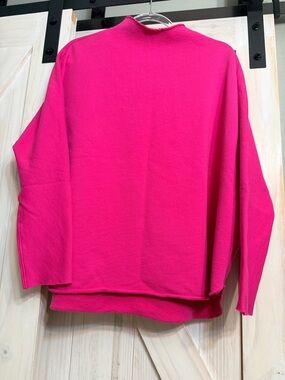 NWT Frank and Eileen M Effie triple Terry in vibrant pink color